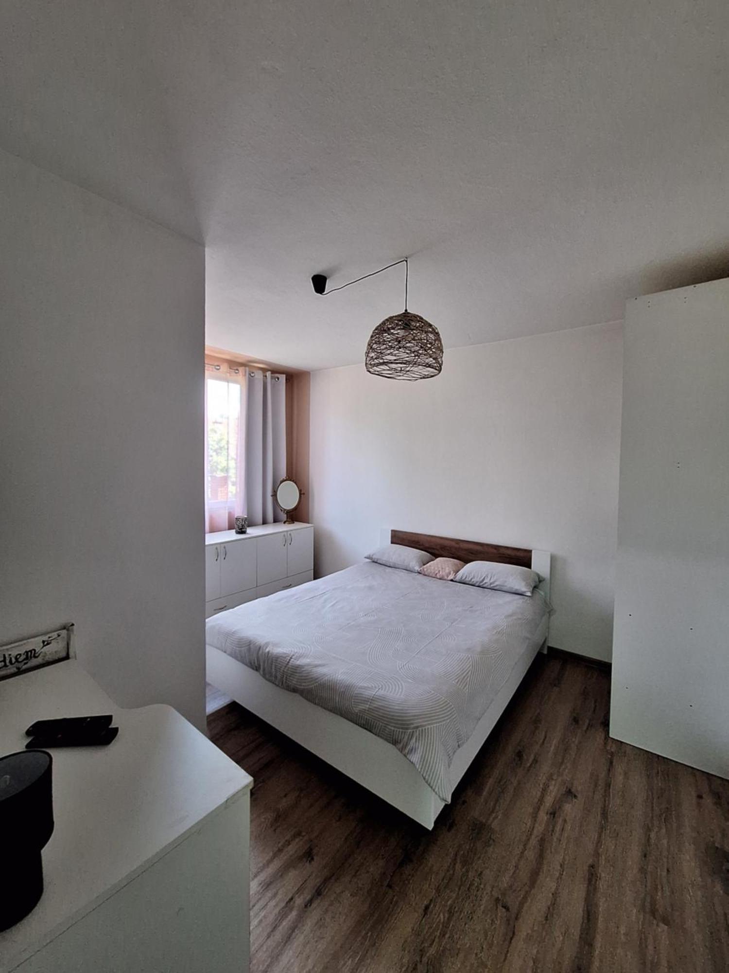 Vp Apartment บายินา บาชตา ภายนอก รูปภาพ